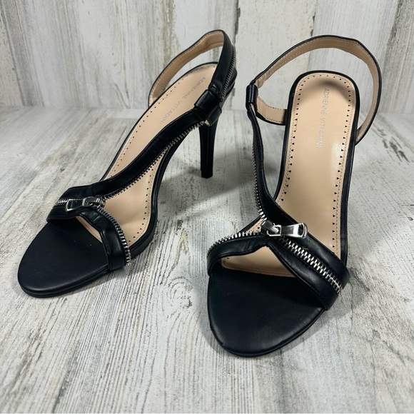 New Gabriella Zip Heeled ADRIENNE VITTADINI Sandals #33 - Picture 1 of 8
